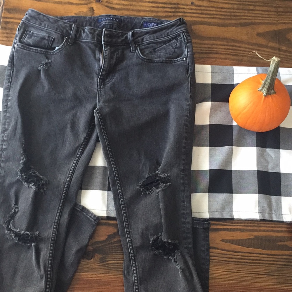Black Ripped Jeans